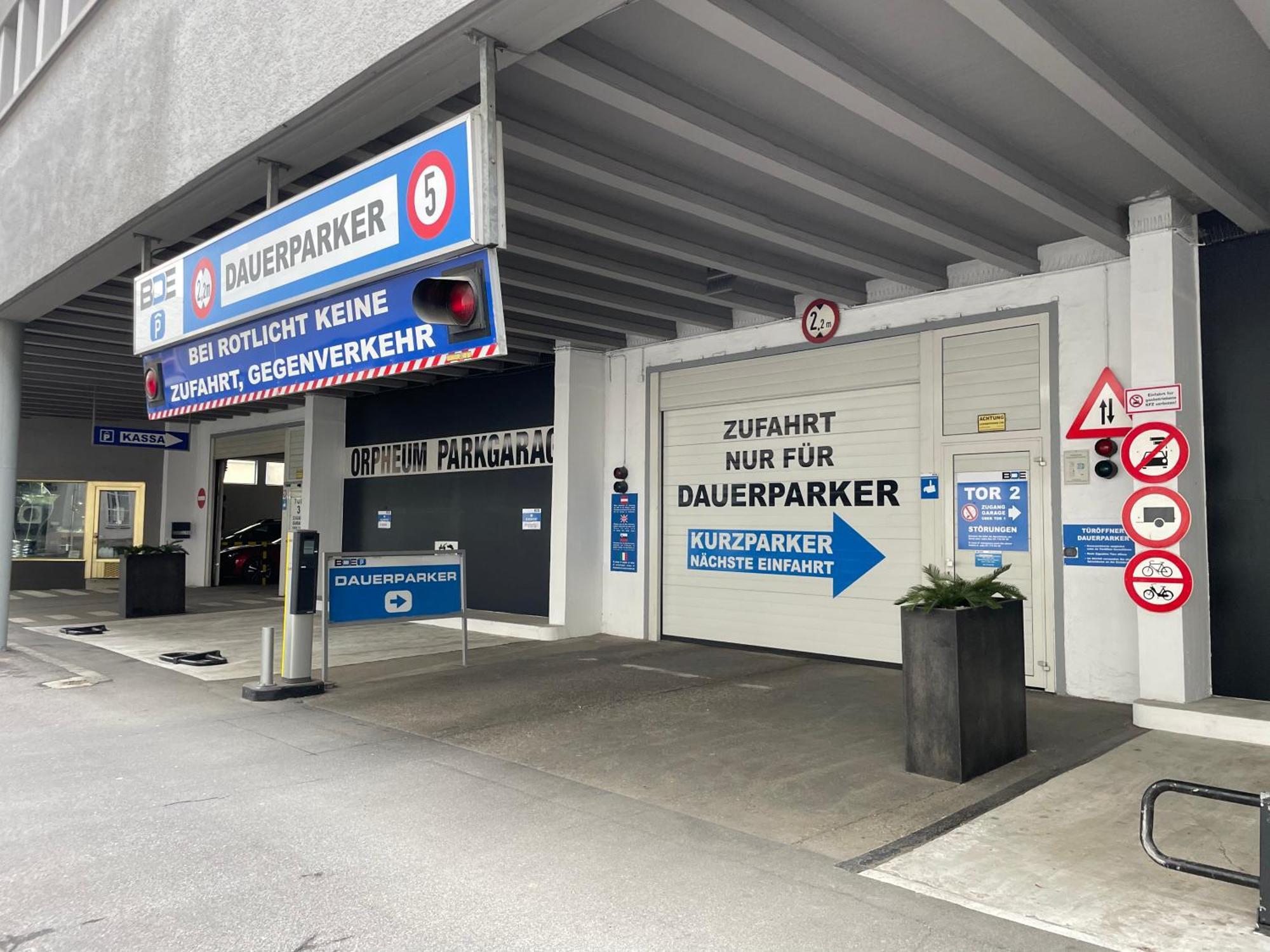 Apstay City Center Deluxe ǀ Free Parking ǀ Self Check-In Graz Ngoại thất bức ảnh